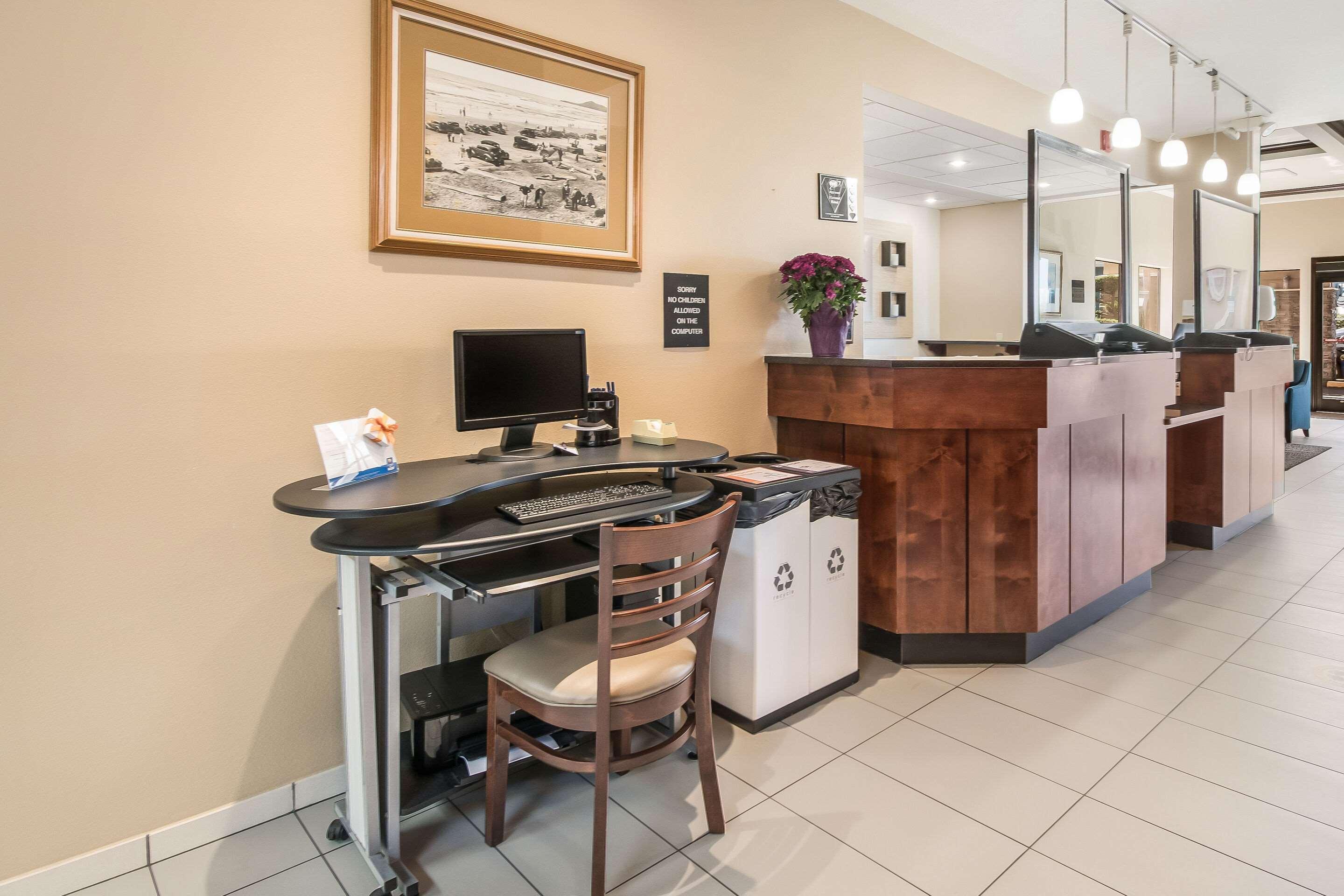 Comfort Inn Newport Eksteriør bilde